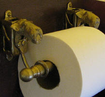 Airedale Terrier Toilet Paper Holder, side view