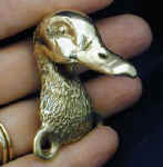 Duck Deluxe! Finger Pull, side view